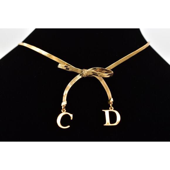 Christian Dior Vintage Bow Choker Necklace Logo CD Charm Gold Chain Signed BinBD - Picture 1 of 12